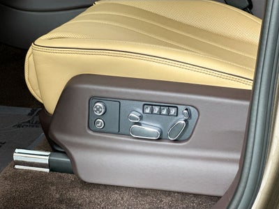 2026 Bentley Bentayga EWB Azure