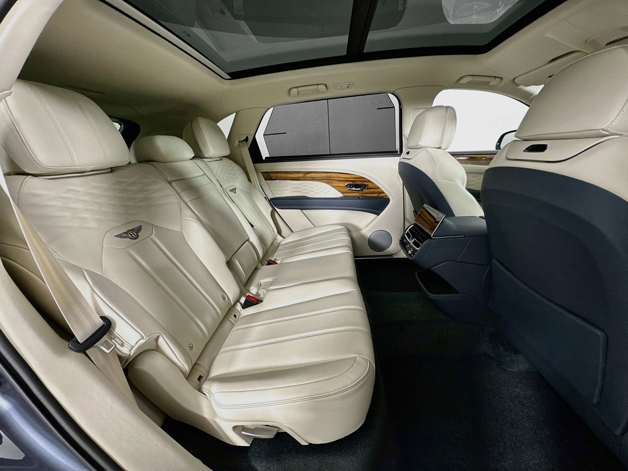 2024 Bentley Bentayga EWB Azure