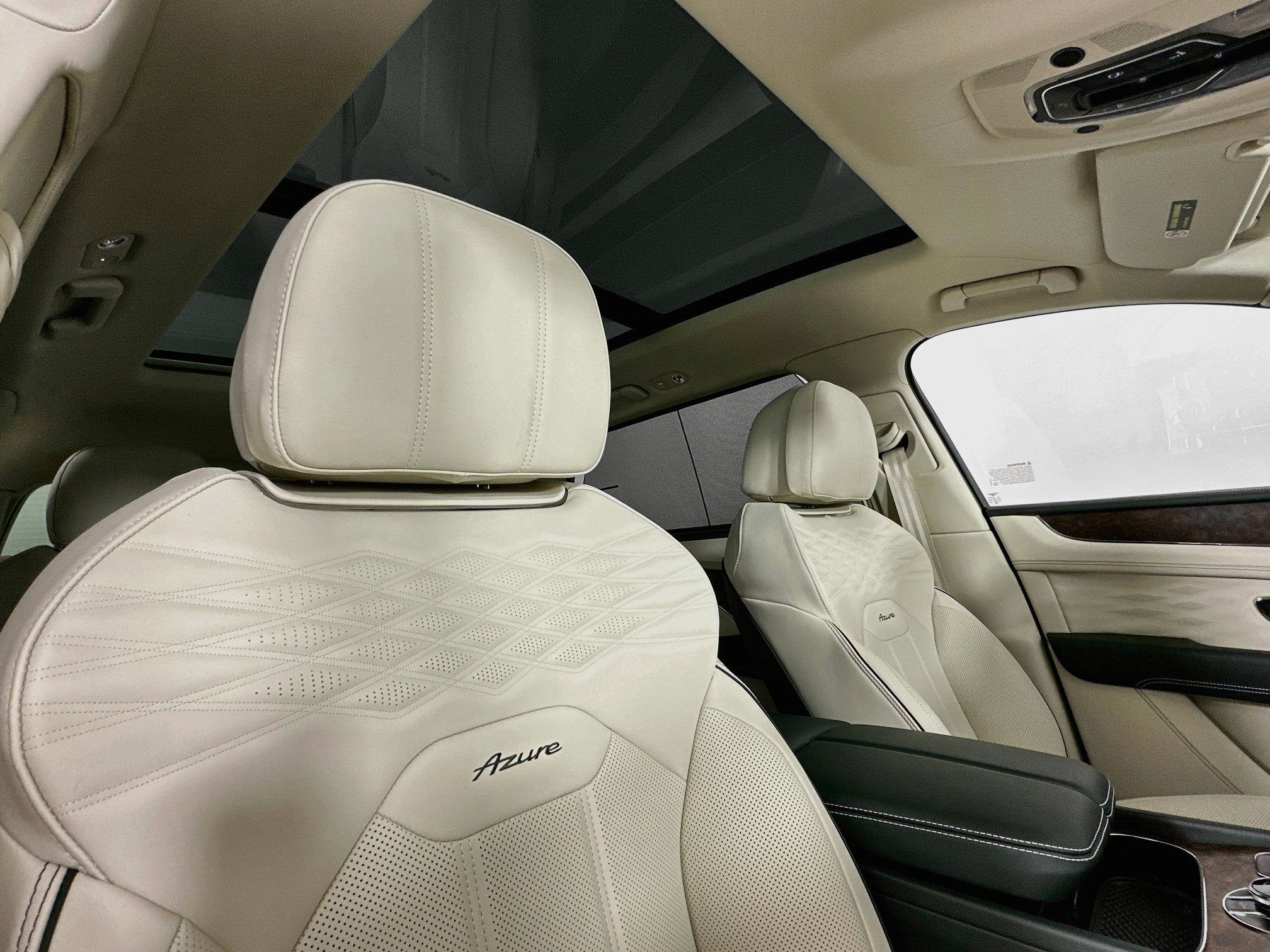 2027 Bentley Bentayga EWB Azure