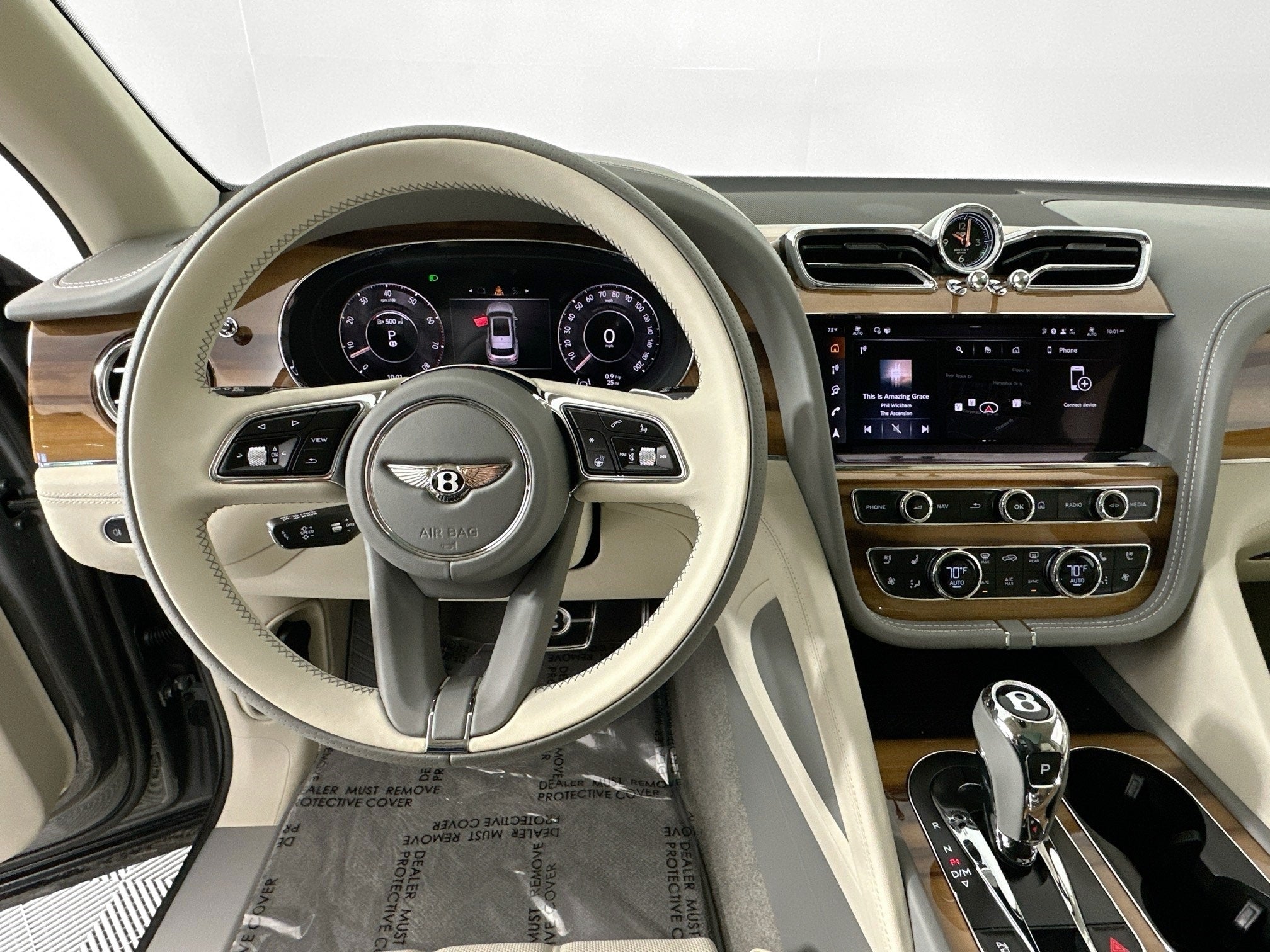 2025 Bentley Bentayga EWB Azure