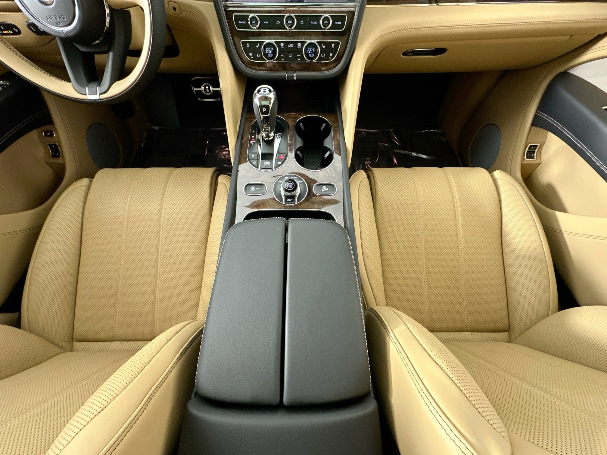 2025 Bentley Bentayga EWB Azure