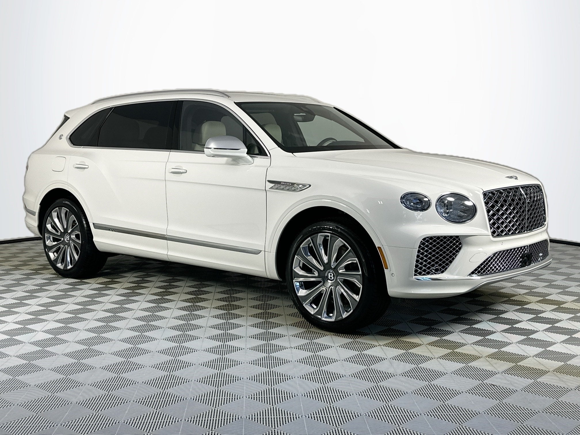2025 Bentley Bentayga EWB Mulliner