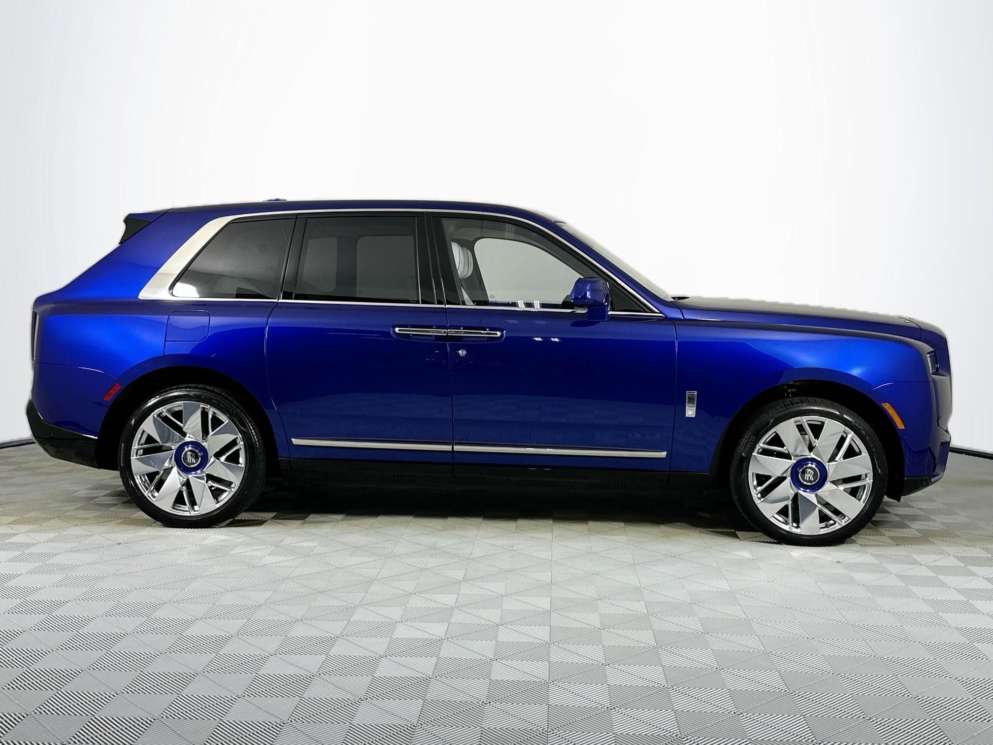 2025 Rolls-Royce Cullinan 