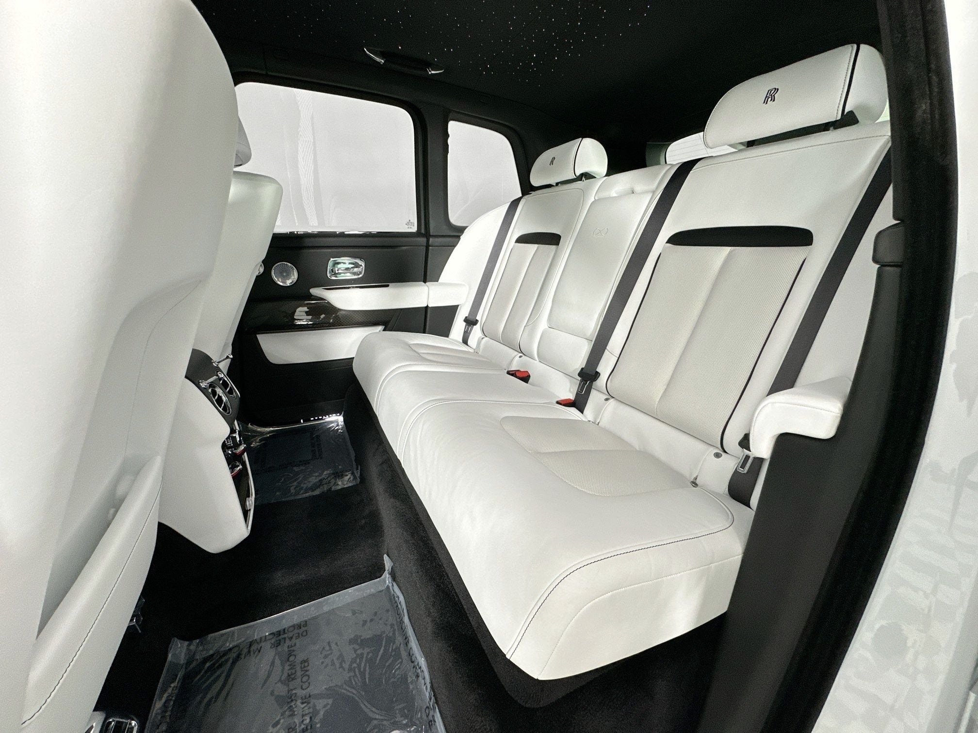 2023 Rolls-Royce Black Badge Cullinan Base