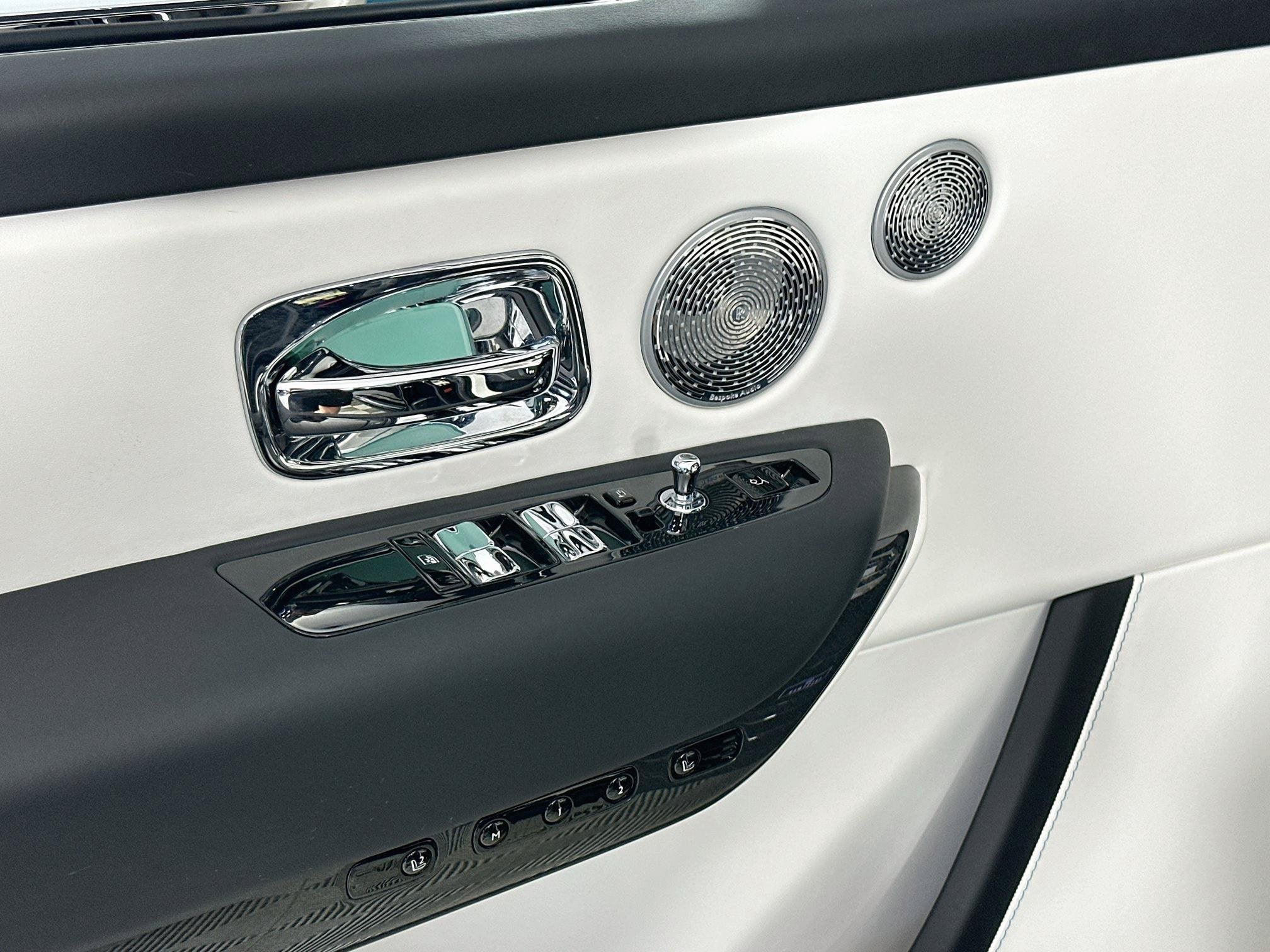 2024 Rolls-Royce Black Badge Cullinan Base