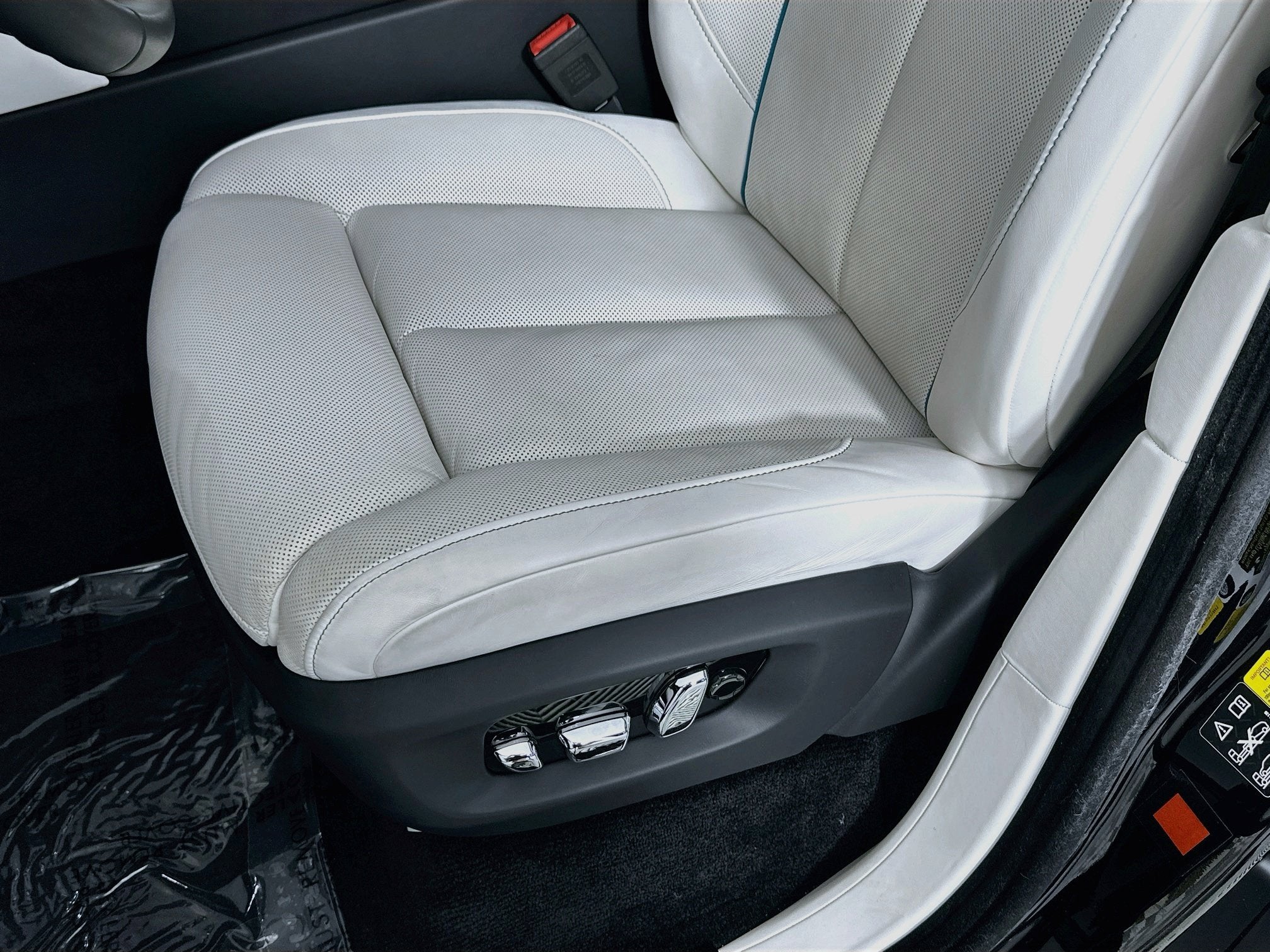 2024 Rolls-Royce Black Badge Cullinan Base
