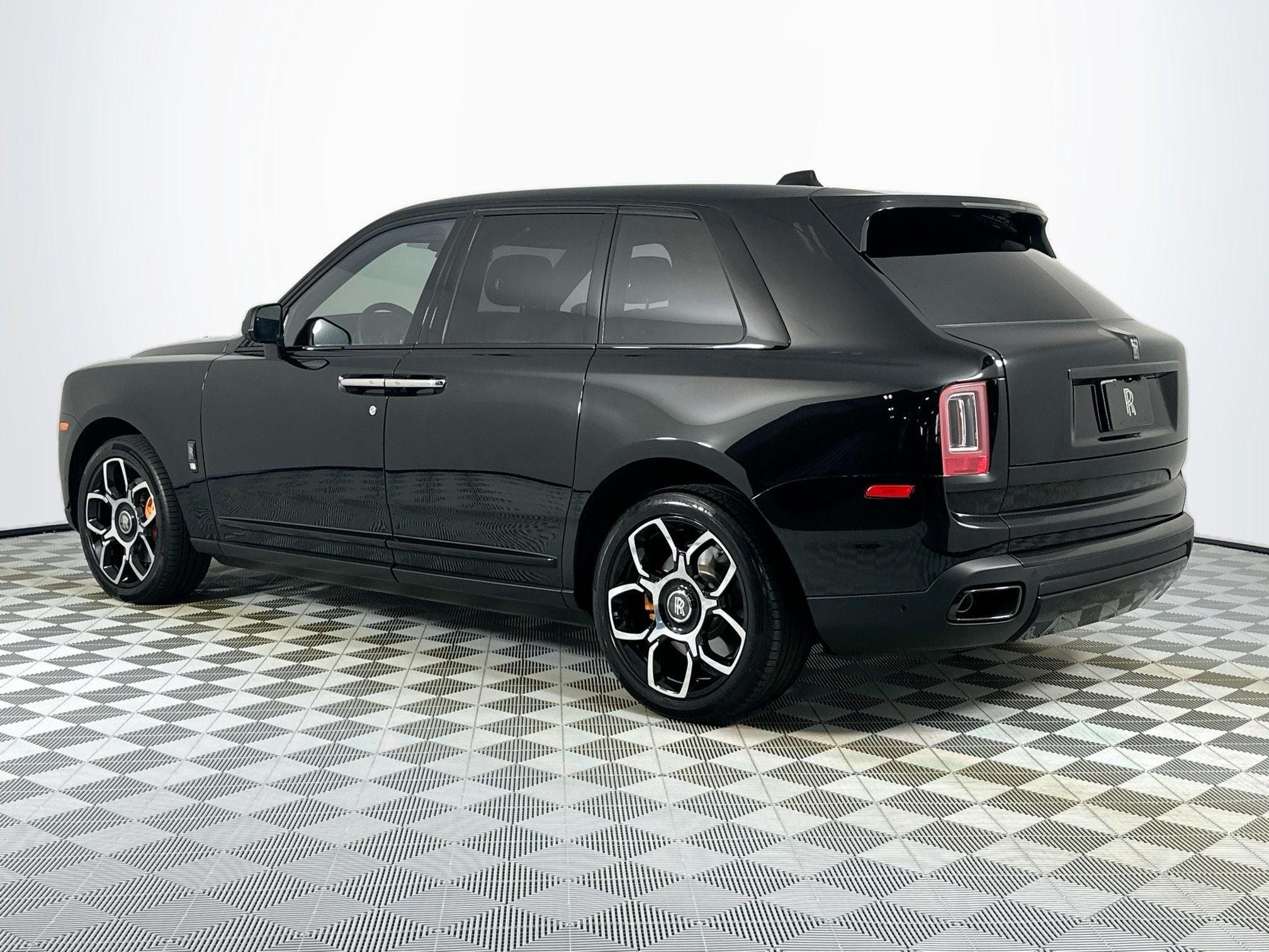 2024 Rolls-Royce Black Badge Cullinan Base