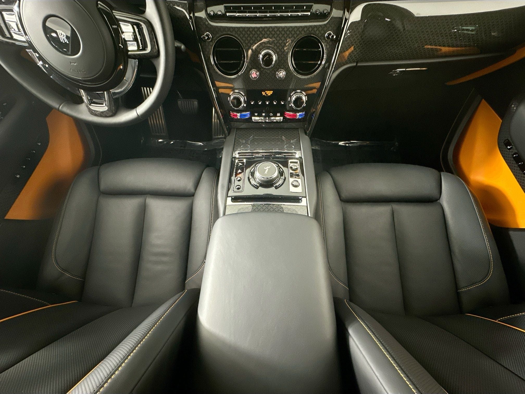 2024 Rolls-Royce Black Badge Cullinan Base