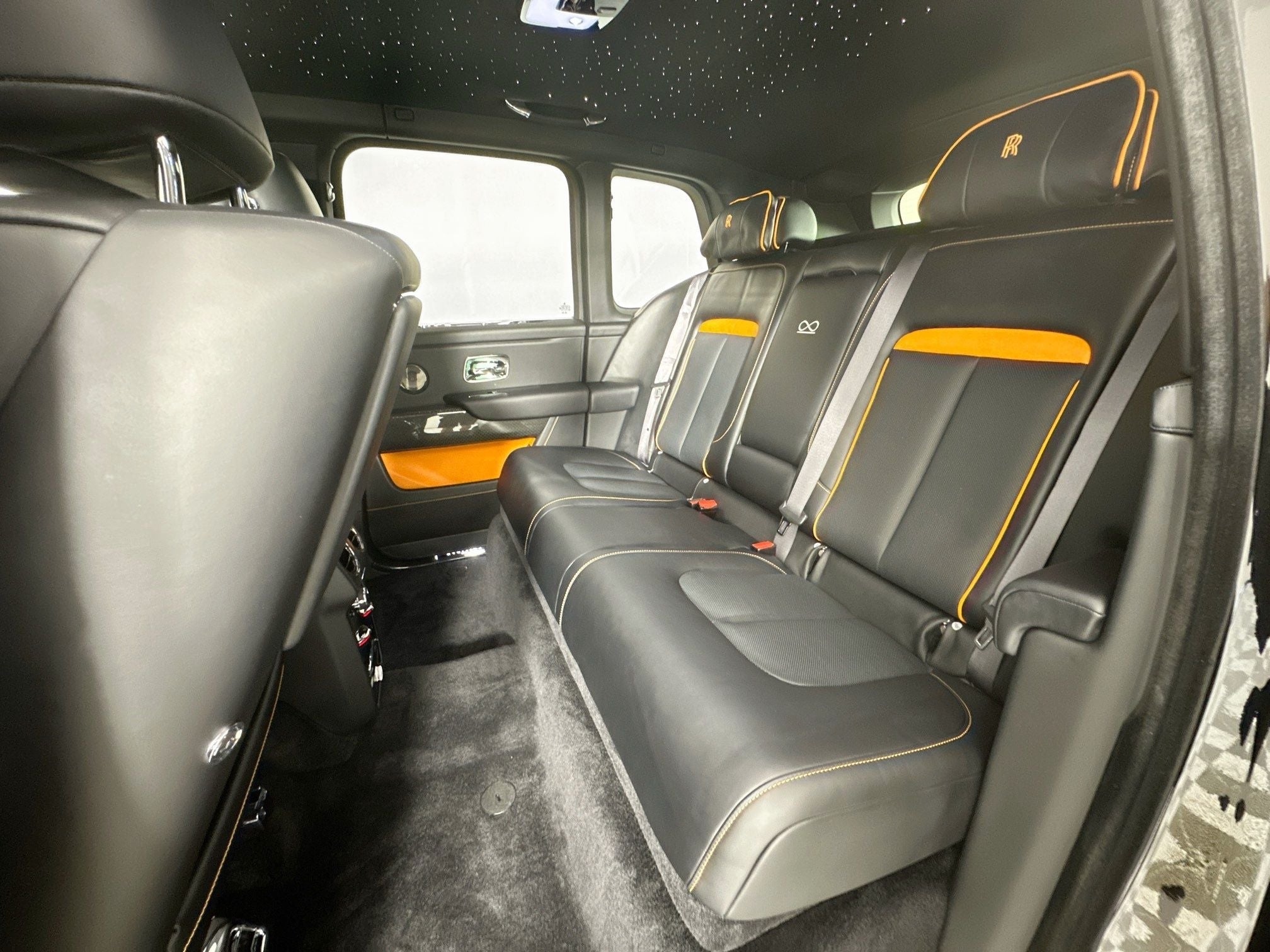 2024 Rolls-Royce Black Badge Cullinan Base