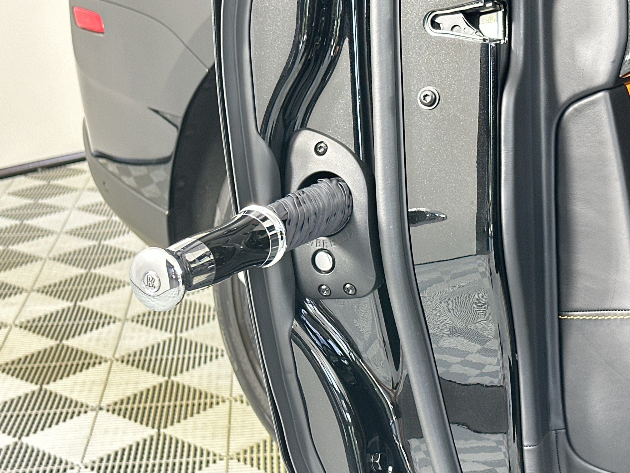 2024 Rolls-Royce Black Badge Cullinan Base
