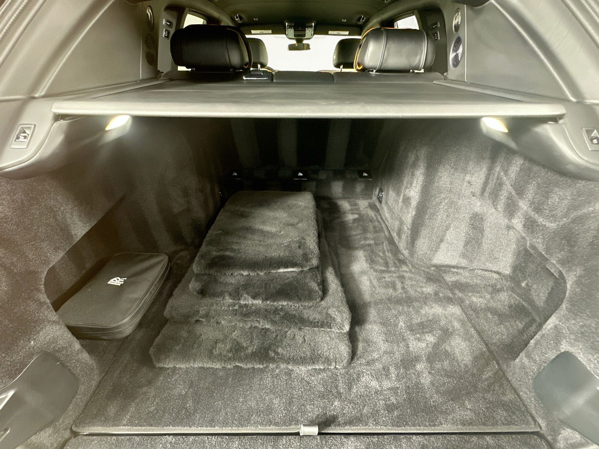 2024 Rolls-Royce Black Badge Cullinan Base