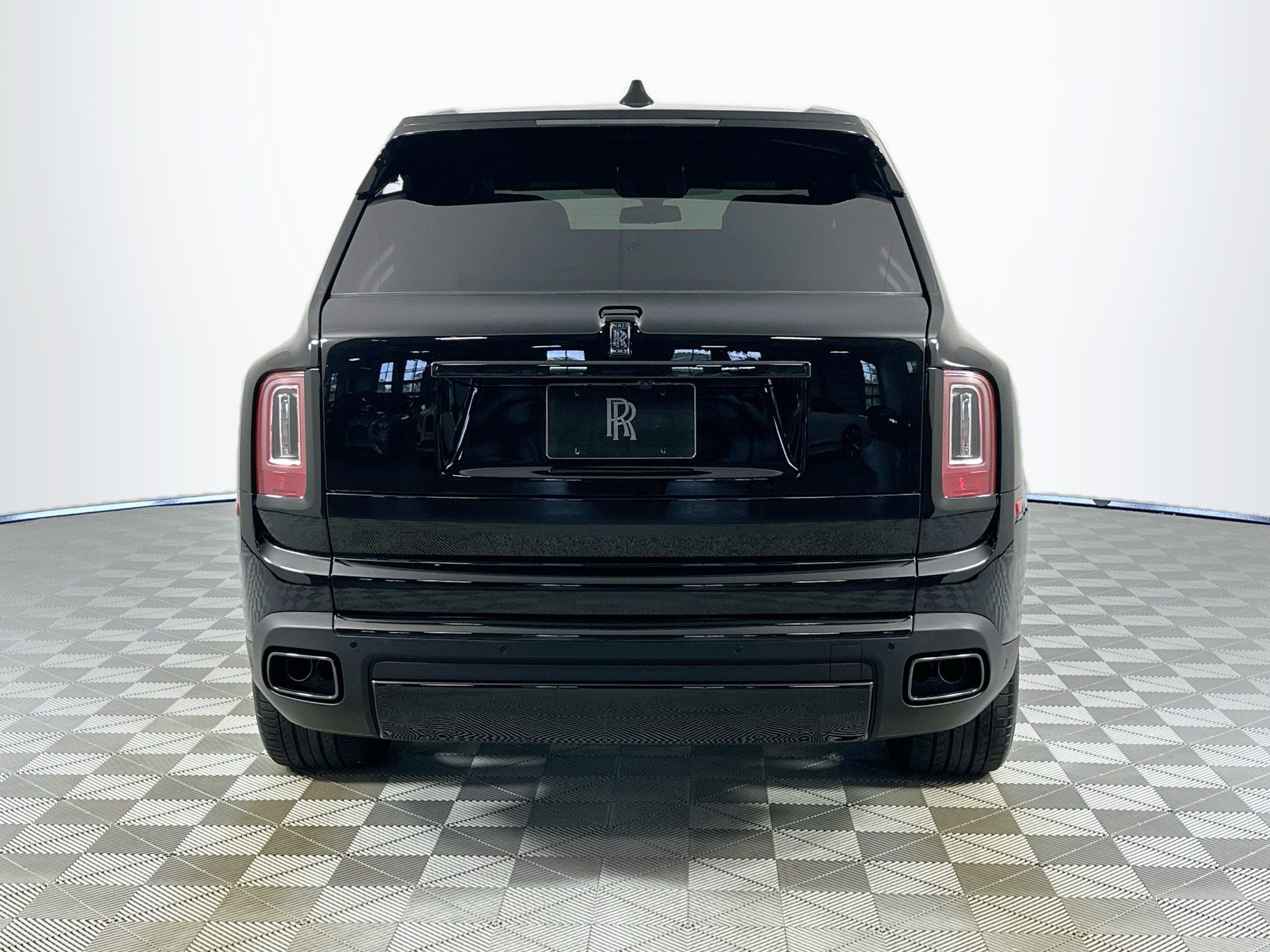 2024 Rolls-Royce Black Badge Cullinan Base