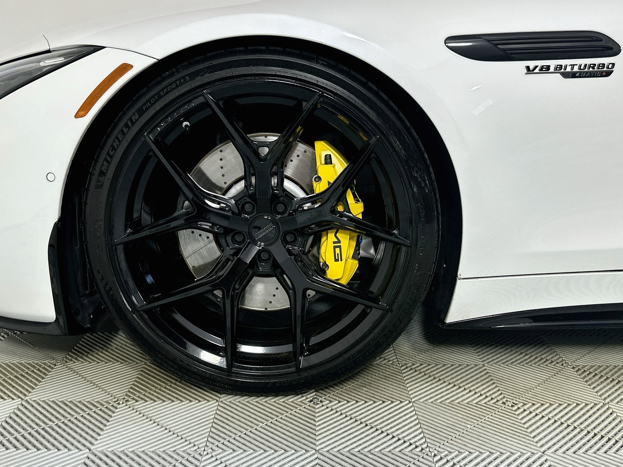 2022 Mercedes-Benz SL-Class SL 63 AMG® 4MATIC®