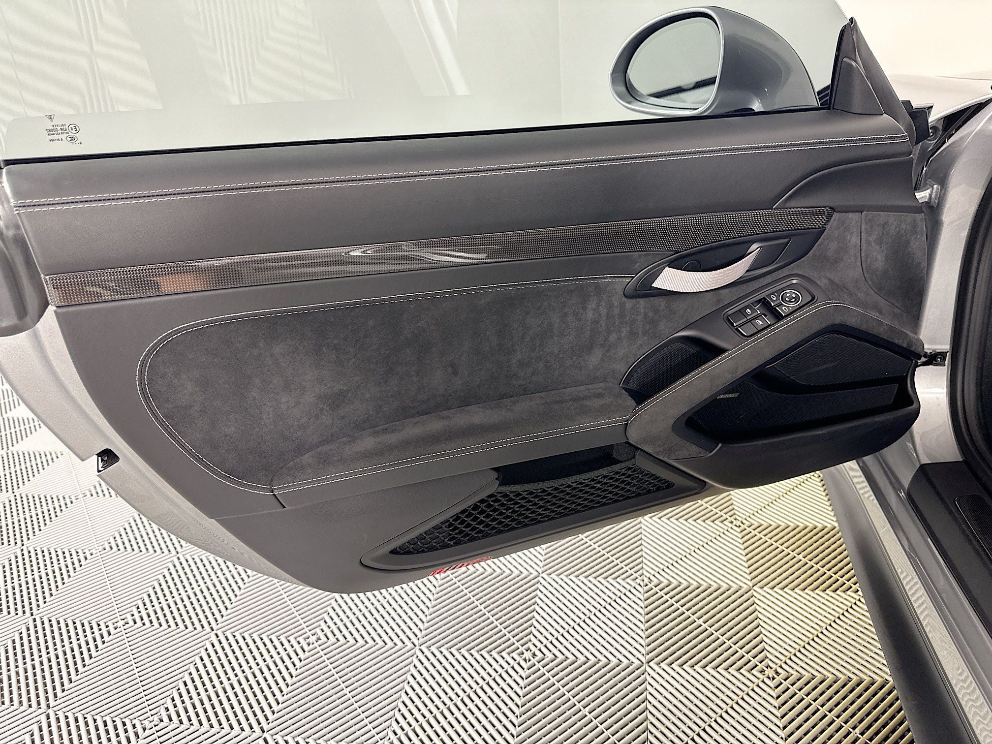 2019 Porsche 911 GT3 RS Weissach Package