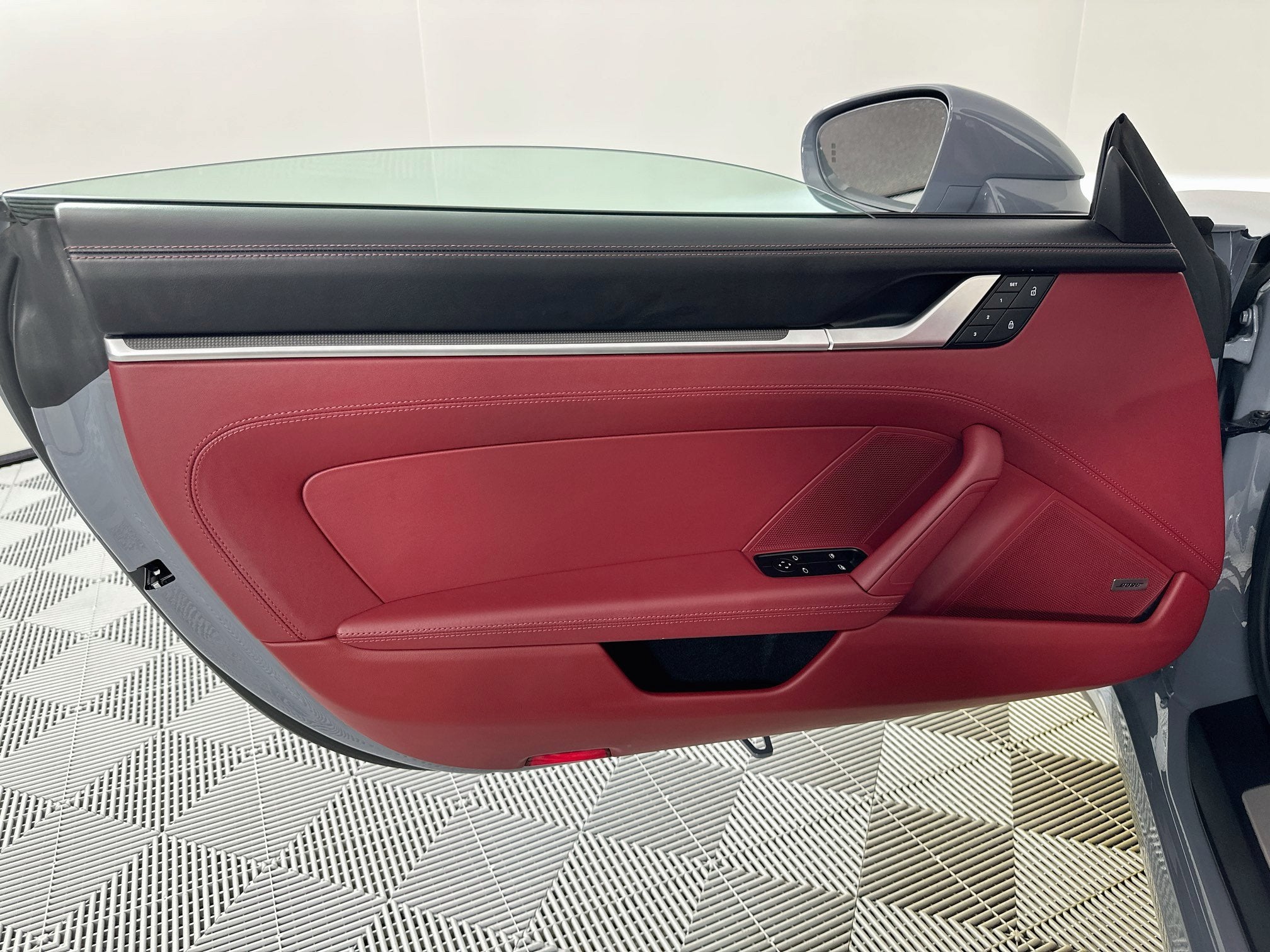 2024 Porsche 911 Targa 4
