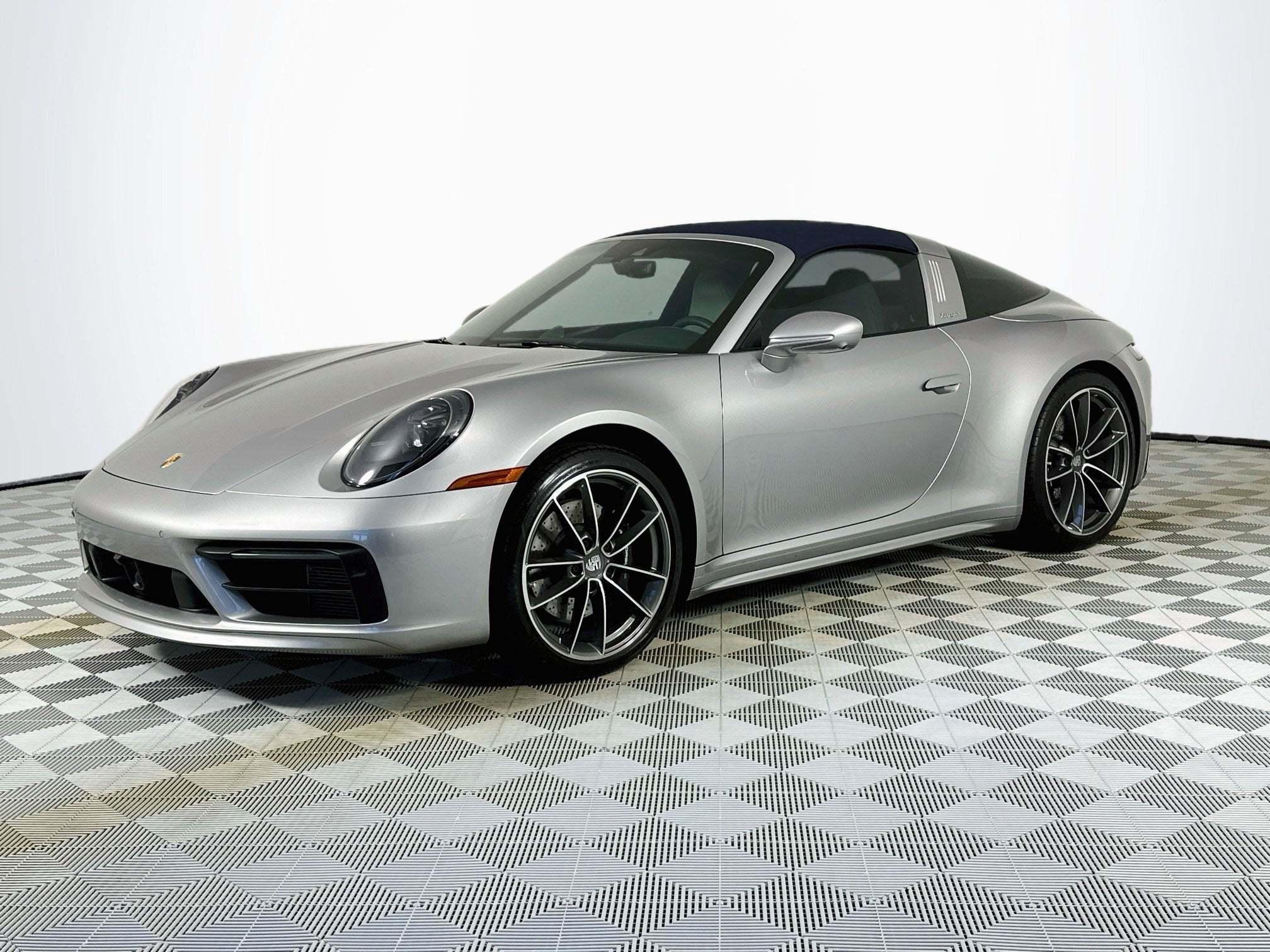 2024 Porsche 911 Targa 4S