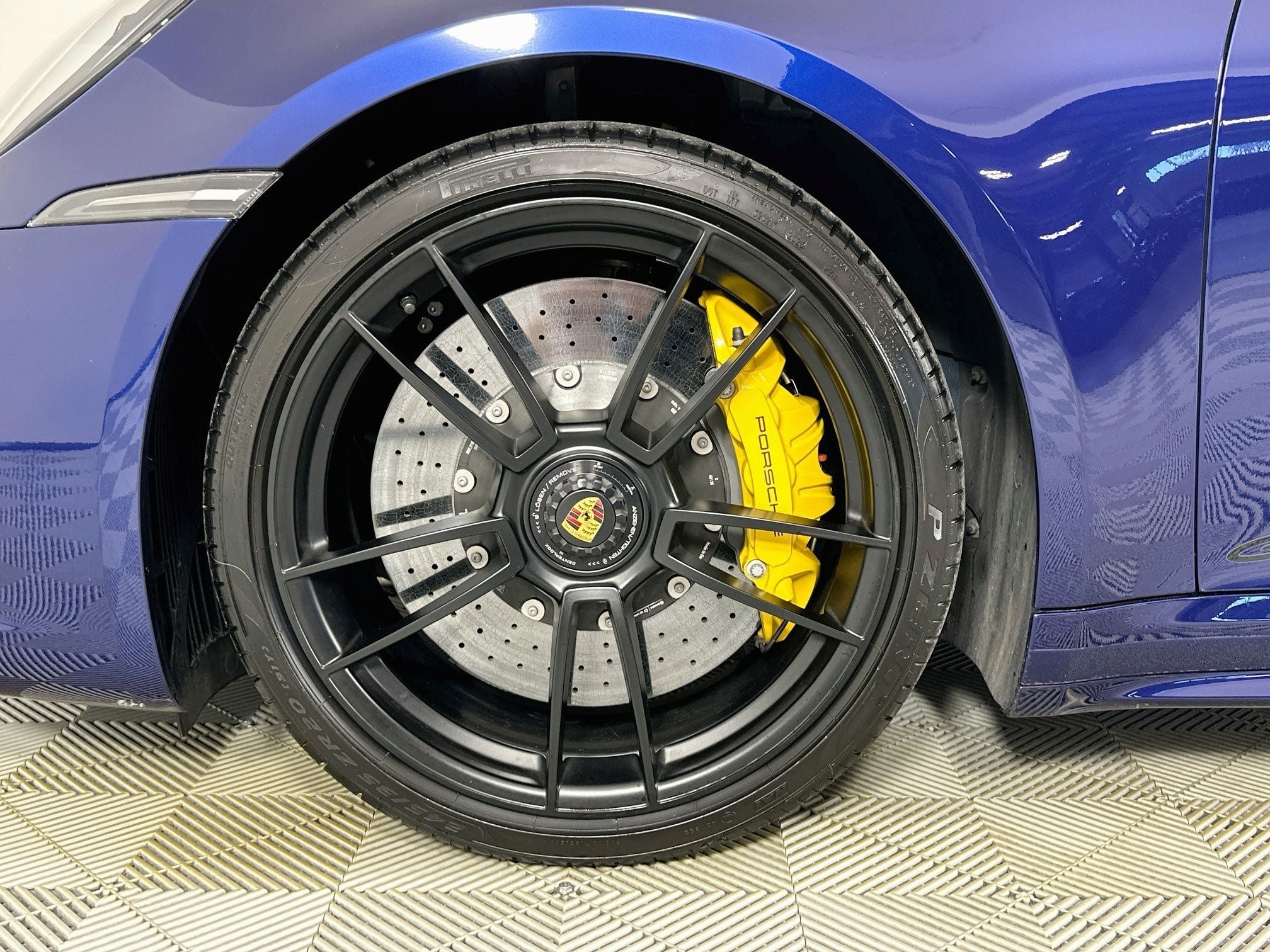 2022 Porsche 911 Carrera GTS PCCB