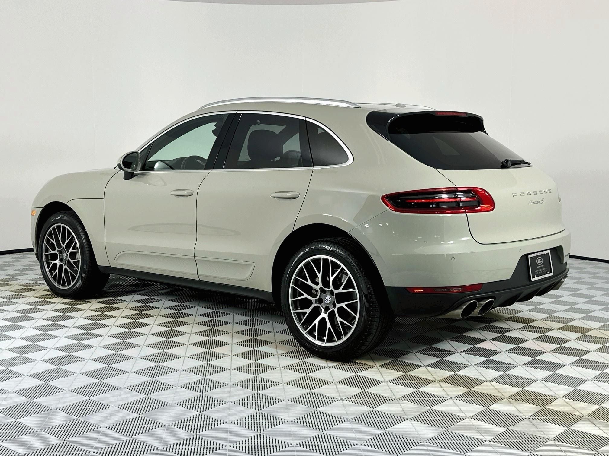2018 Porsche Macan S
