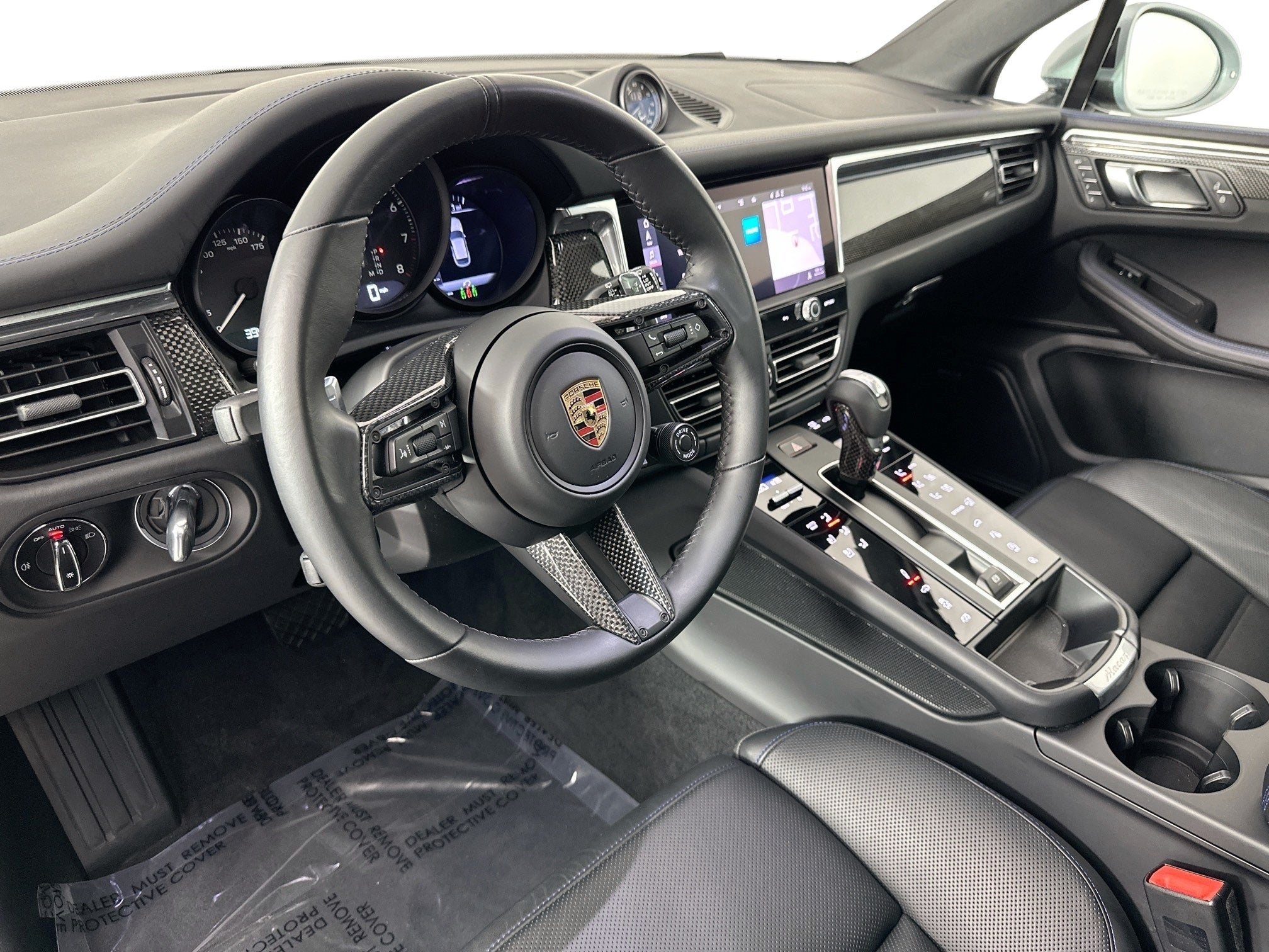 2025 Porsche Macan GTS