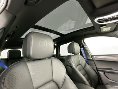 2025 Porsche Macan GTS