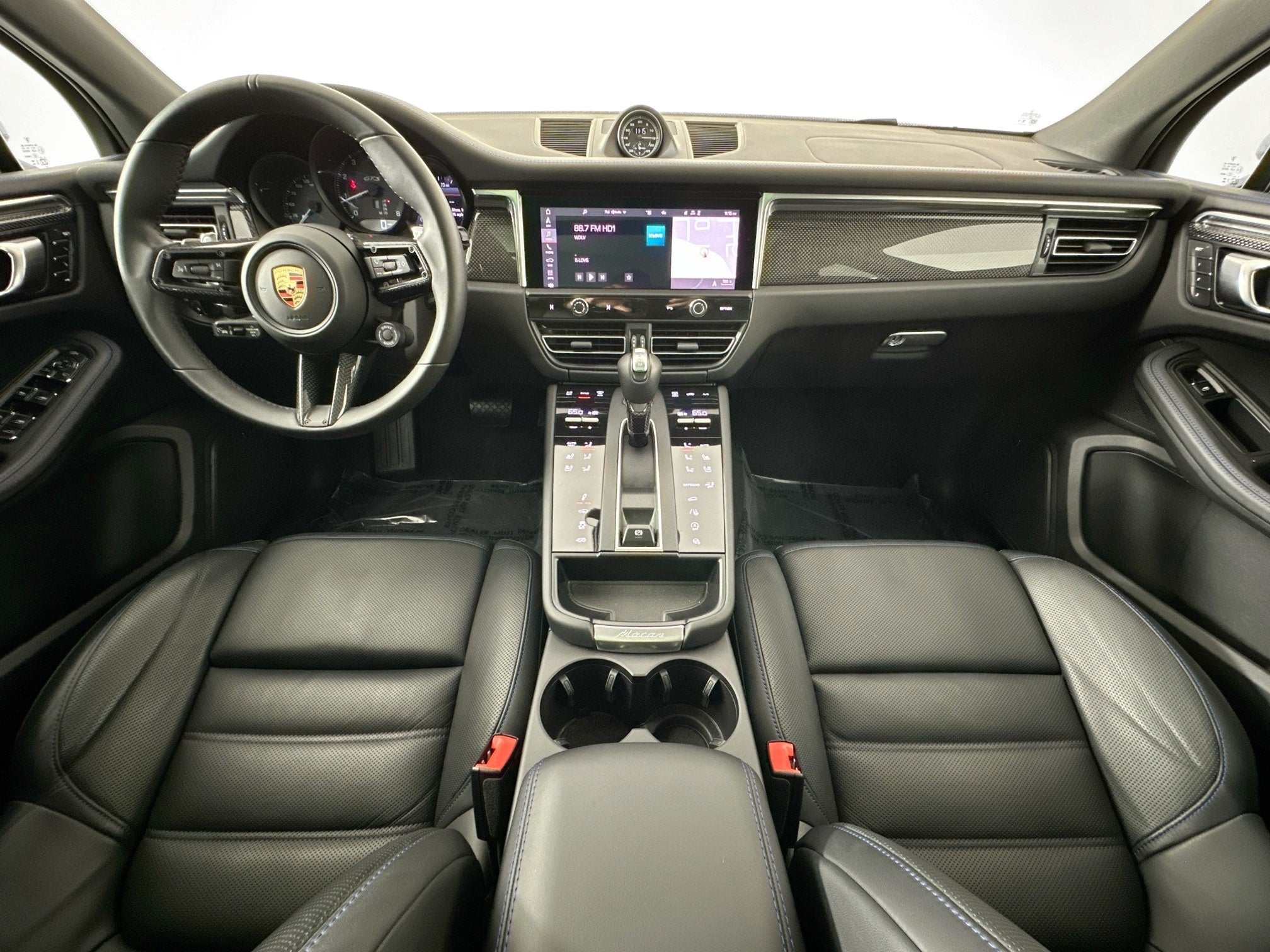 2025 Porsche Macan GTS