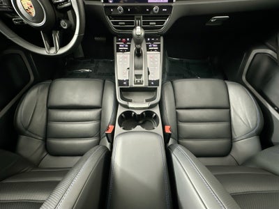 2025 Porsche Macan GTS