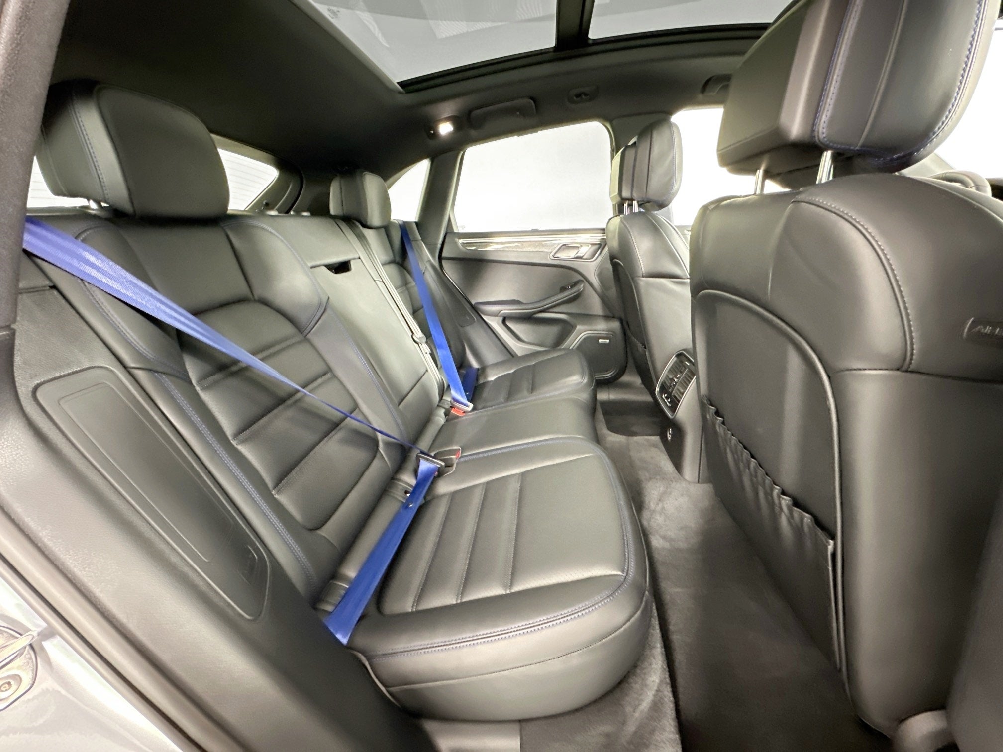 2025 Porsche Macan GTS