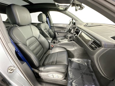 2025 Porsche Macan GTS