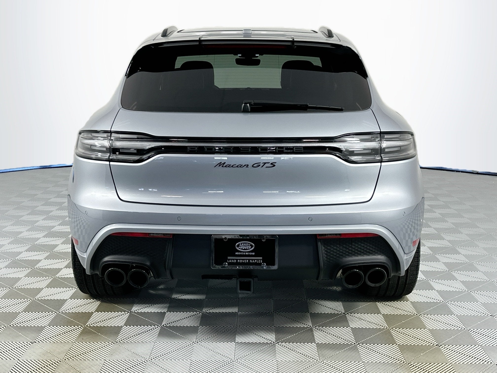 2025 Porsche Macan GTS