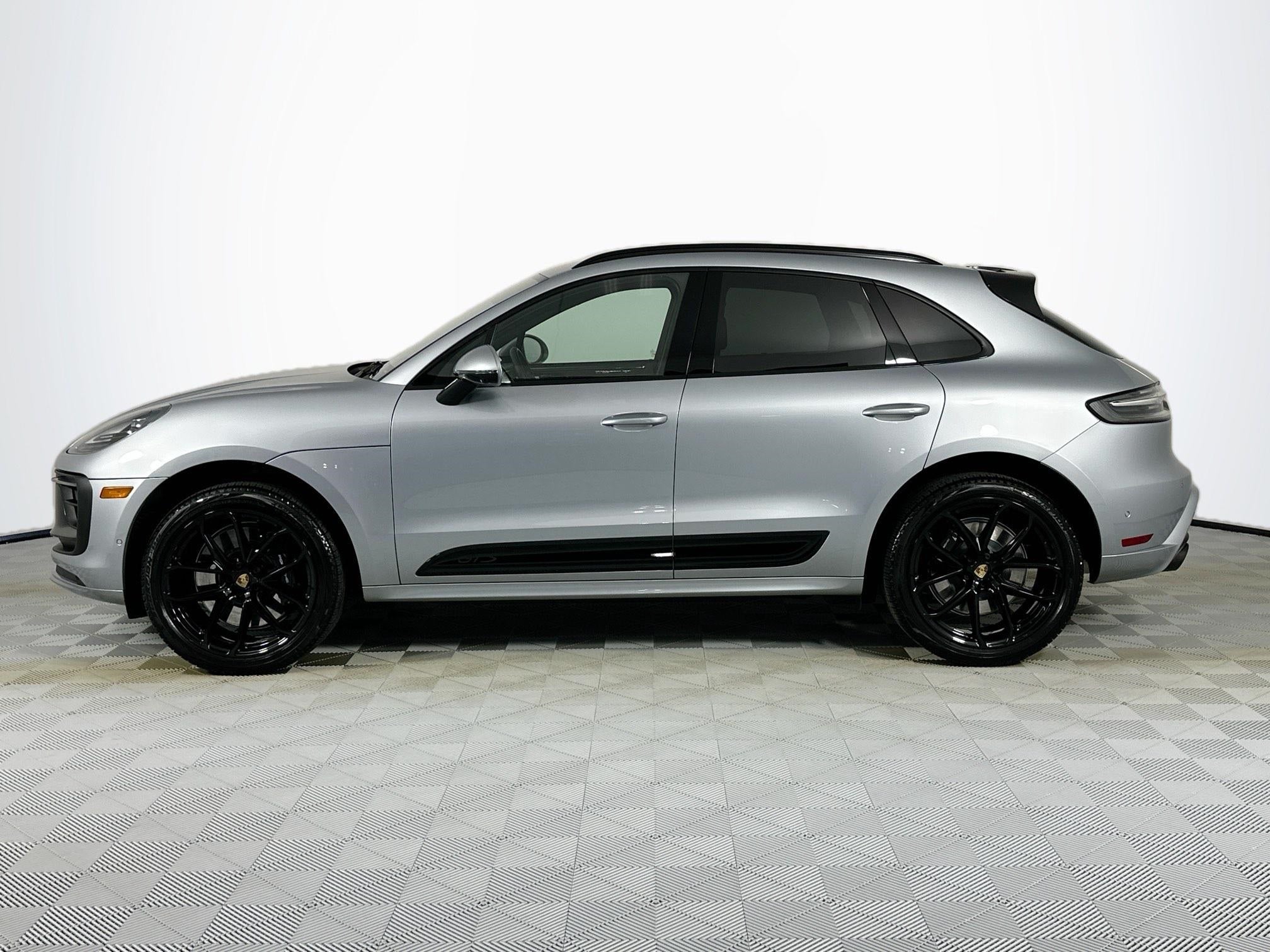 2025 Porsche Macan GTS