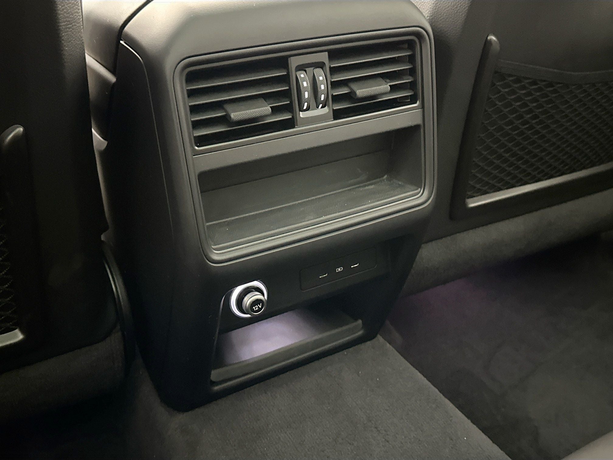 2025 Porsche Cayenne GTS