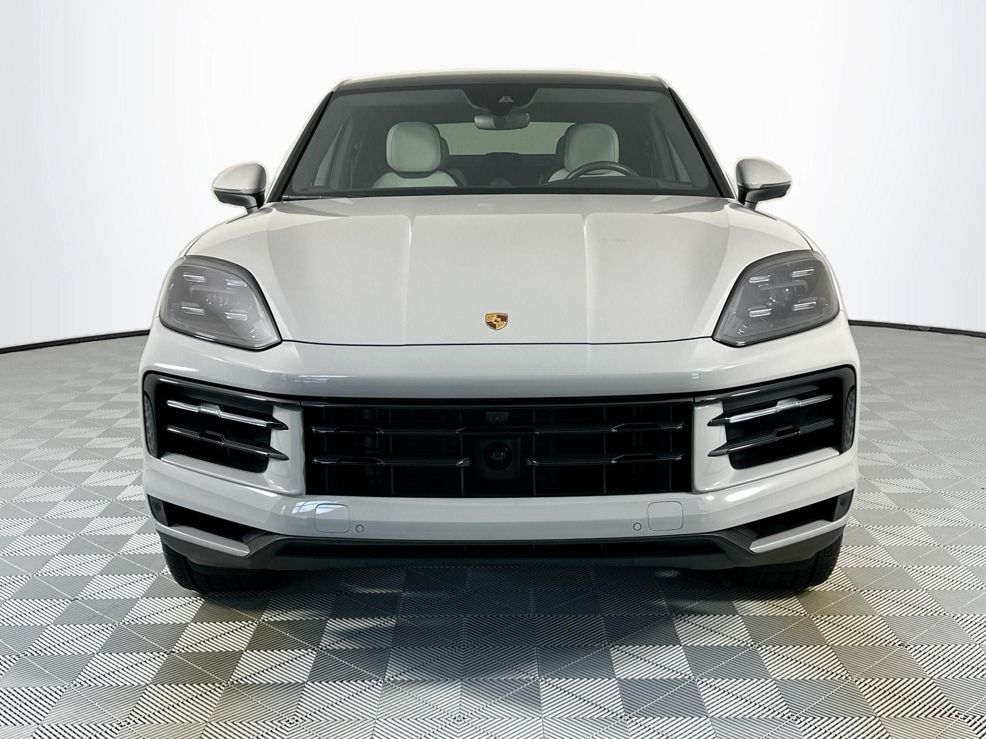 2024 Porsche Cayenne Coupe Base