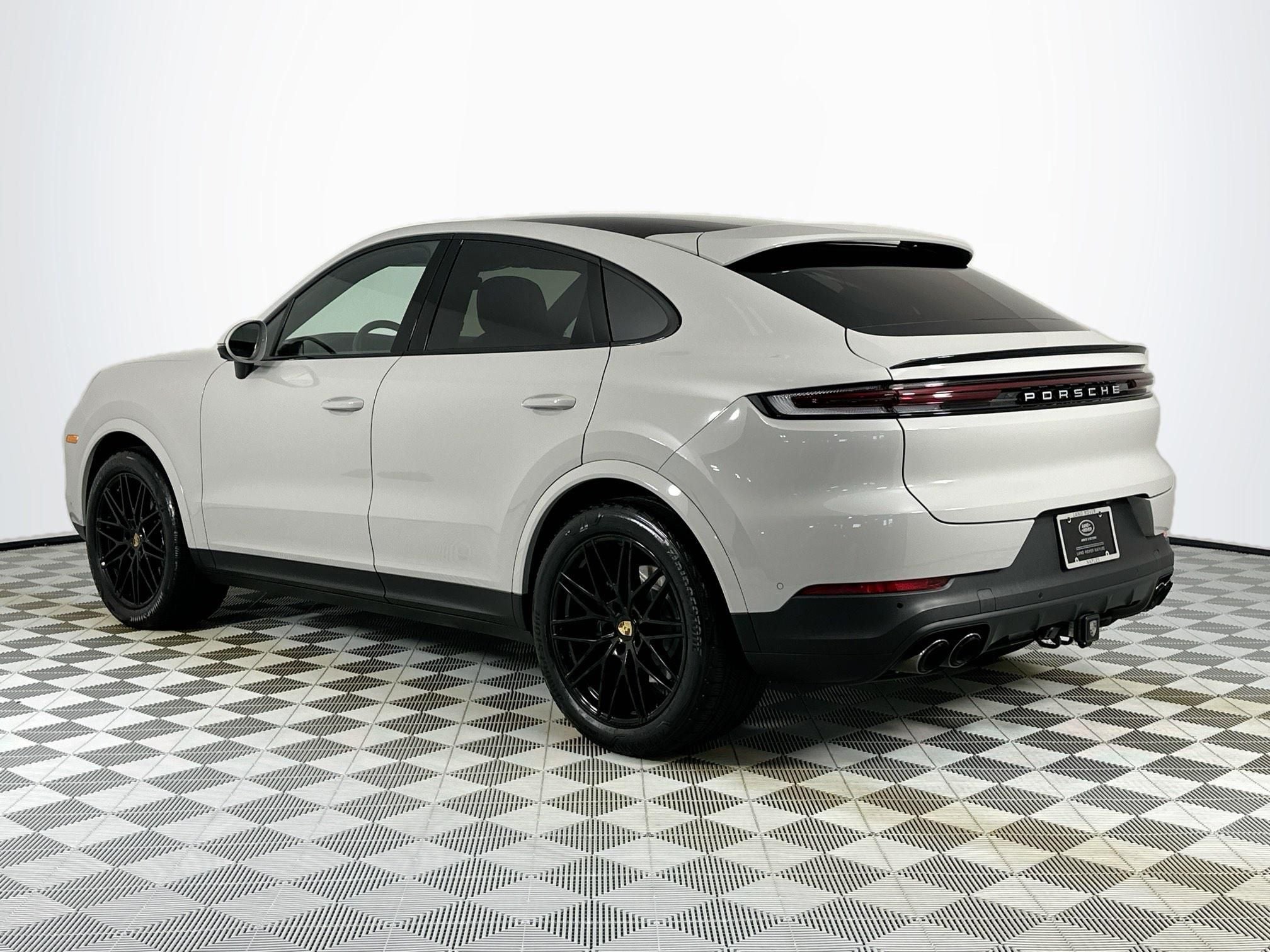 2024 Porsche Cayenne Coupe Base
