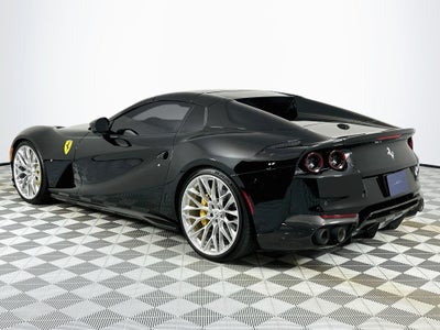 2023 Ferrari 812 GTS Base