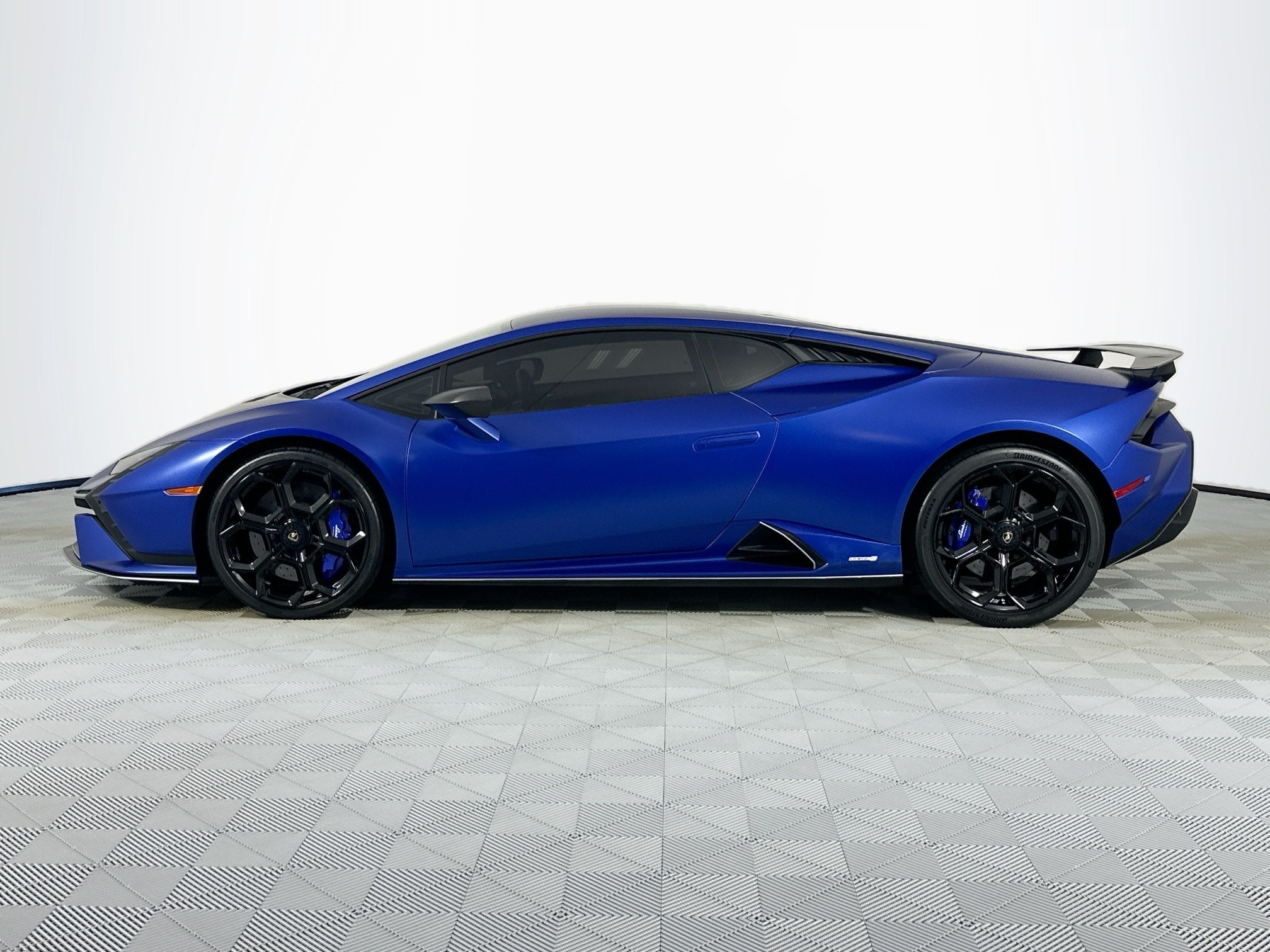 2023 Lamborghini Huracan Tecnica Base