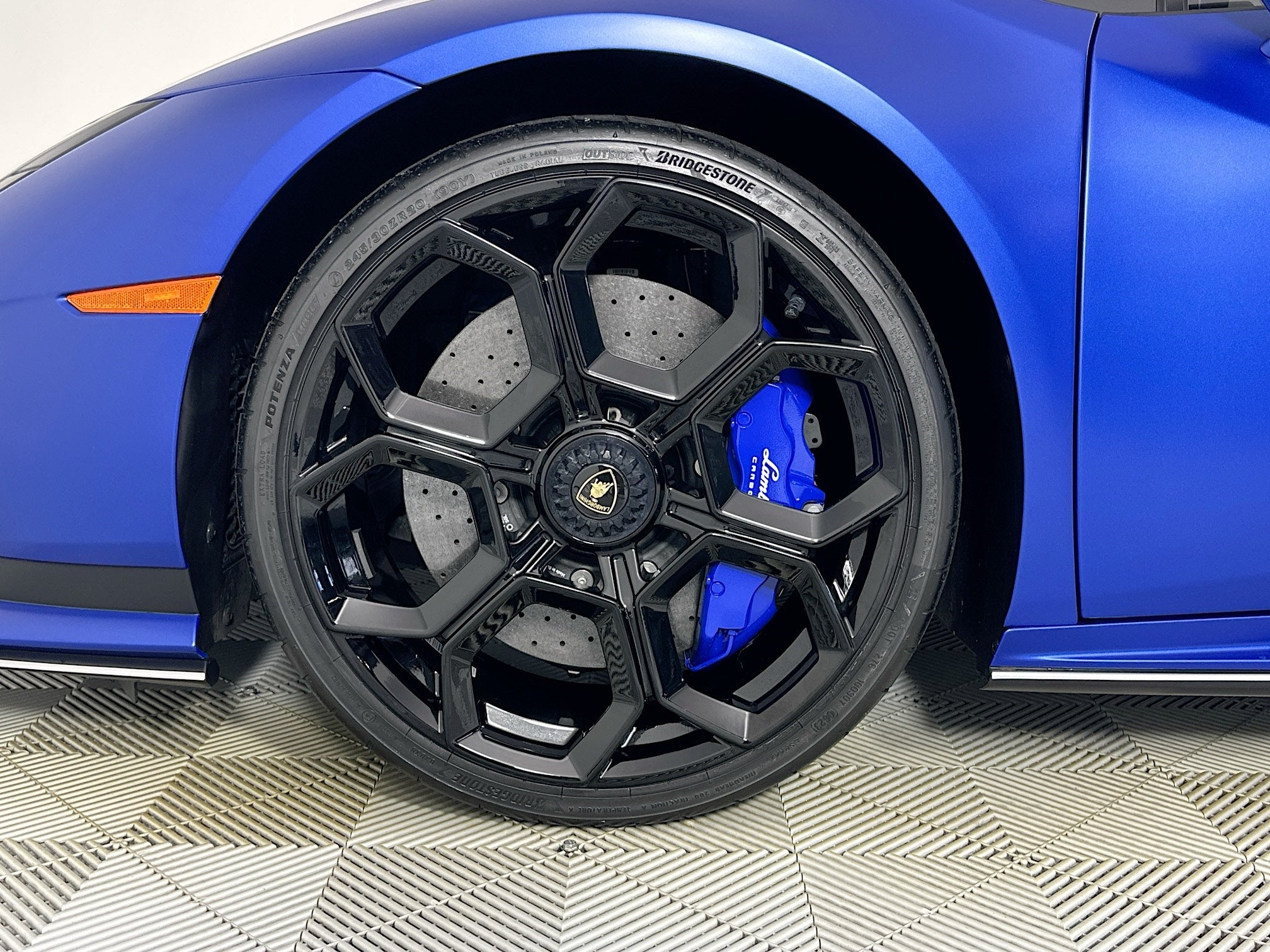 2023 Lamborghini Huracan Tecnica Base