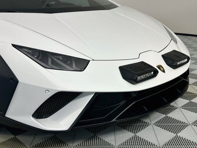 2023 Lamborghini Huracan Sterrato Base