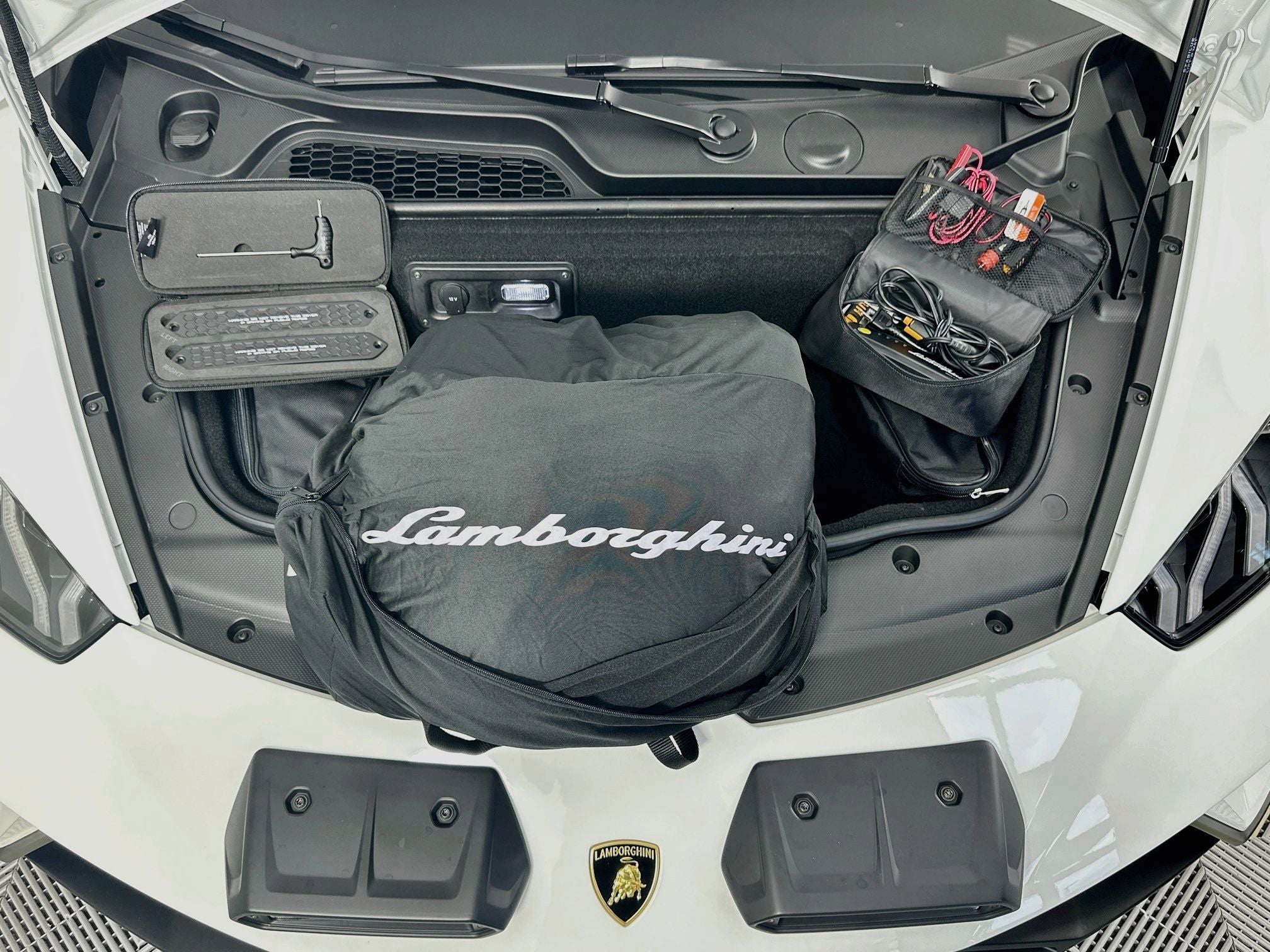 2023 Lamborghini Huracan Sterrato Base