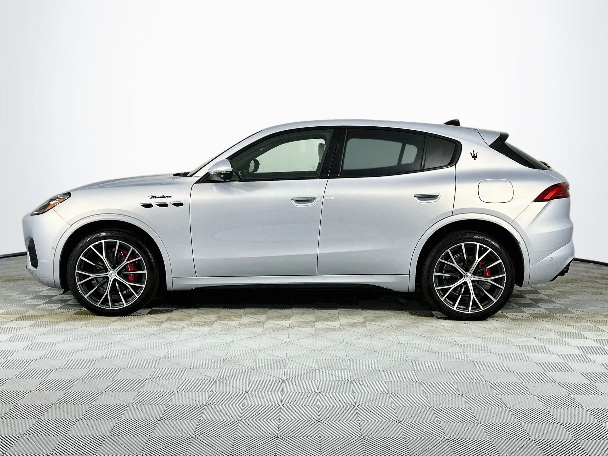 2023 Maserati Grecale Modena
