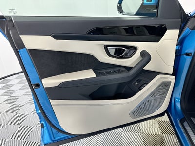 2023 Lamborghini Urus S