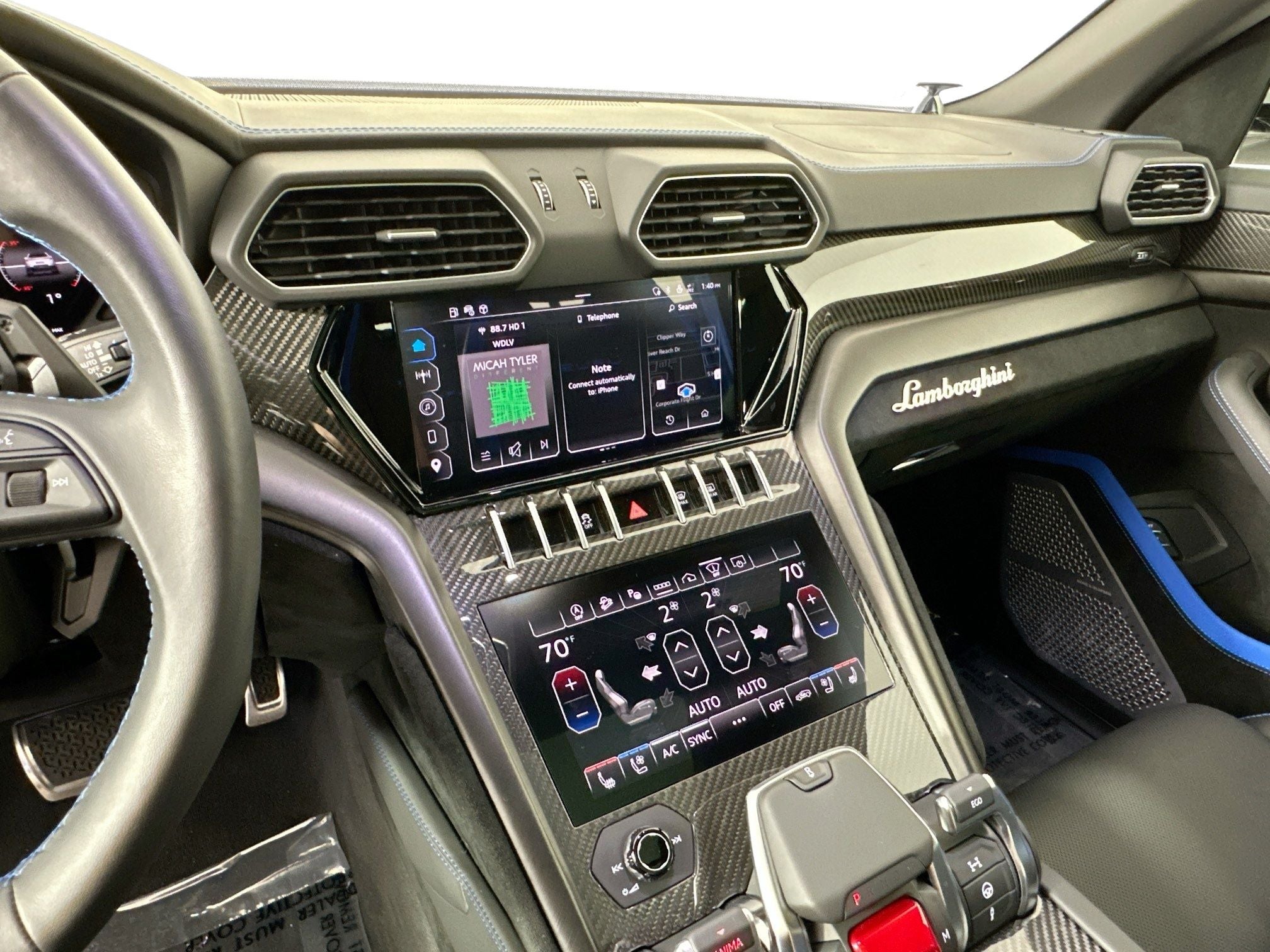 2024 Lamborghini Urus Performante