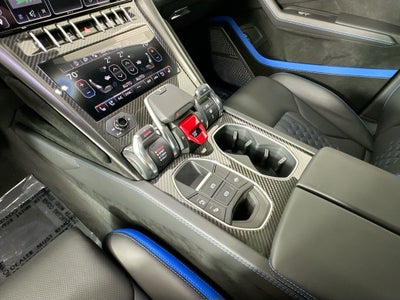 2024 Lamborghini Urus Performante