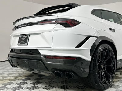 2024 Lamborghini Urus Performante